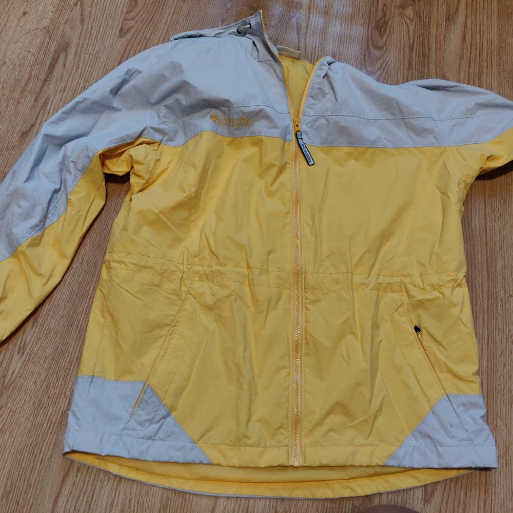 Columbia windbreaker
